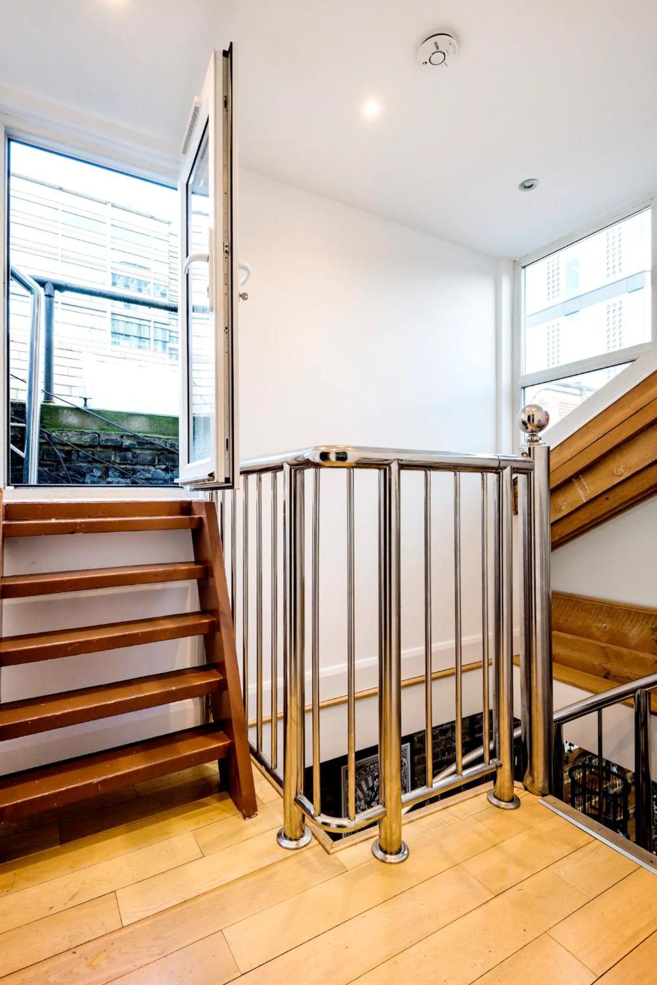 Penthouse Loft With Roof Terrace Not For Events Or Parties Apartamento